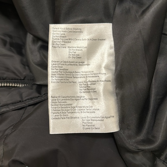 Michael Kors winter coat - XS - Picture 15 of 15